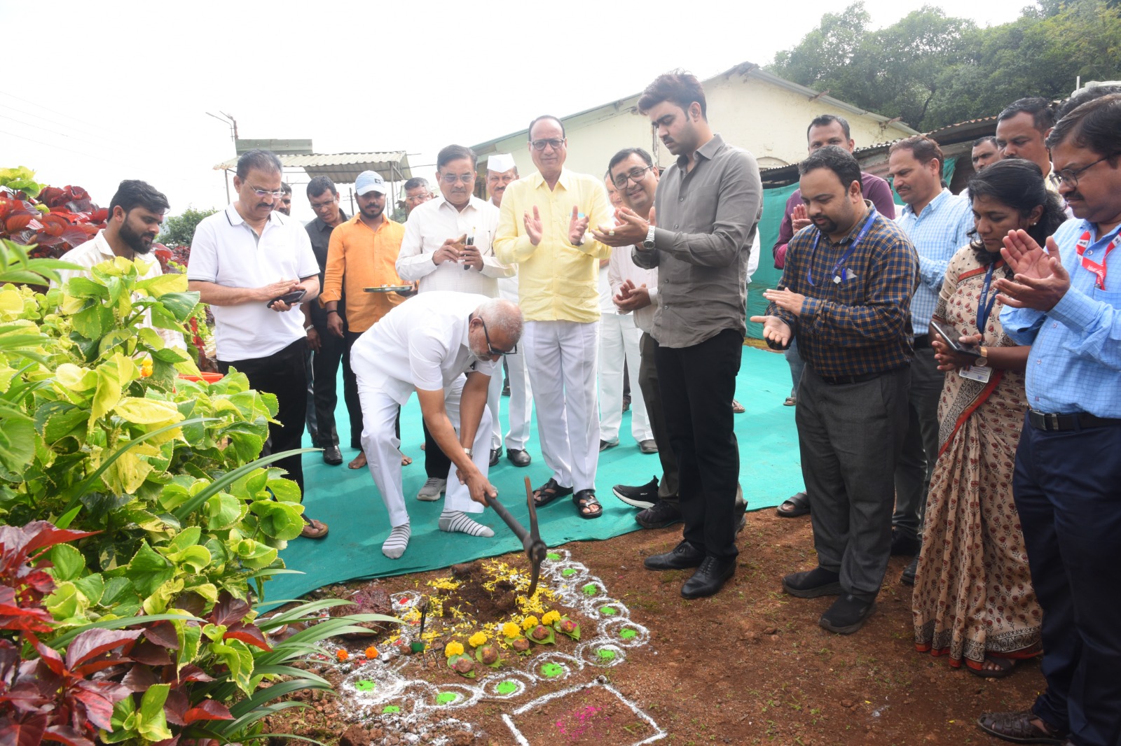 Hon’ble Agril. Minister Shri Adv. Manikrao Kokate Lays Foundation Stone for Guest House at Regional Wheat Rust Research 